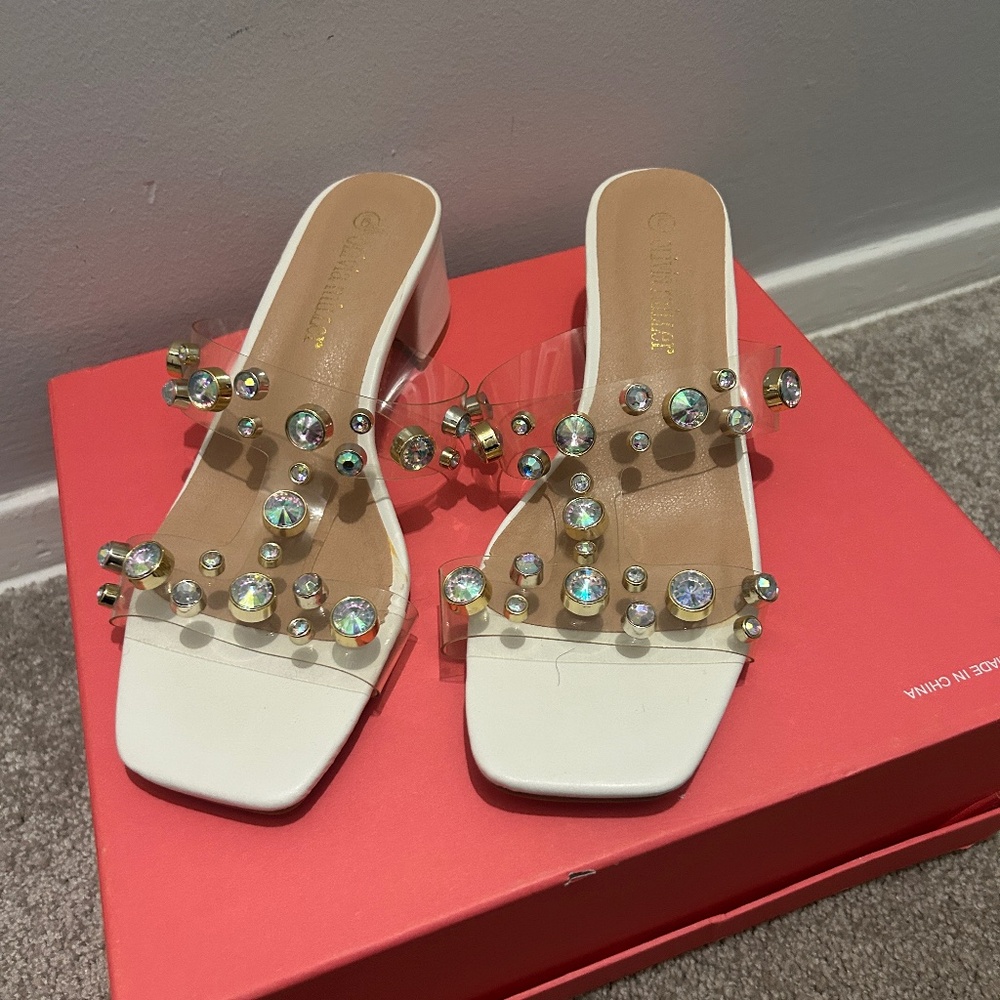 Gem Studded Clear Slides w/White 2 1/4 inch Heel NWOT by Olivia Miller